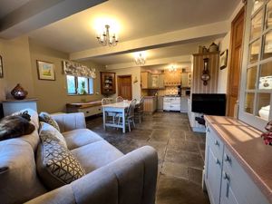 Photo 7- click for photo gallery